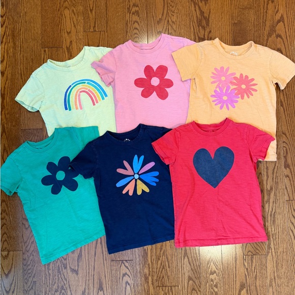 6 Primary Kids Graphic Tees - Picture 1 of 9